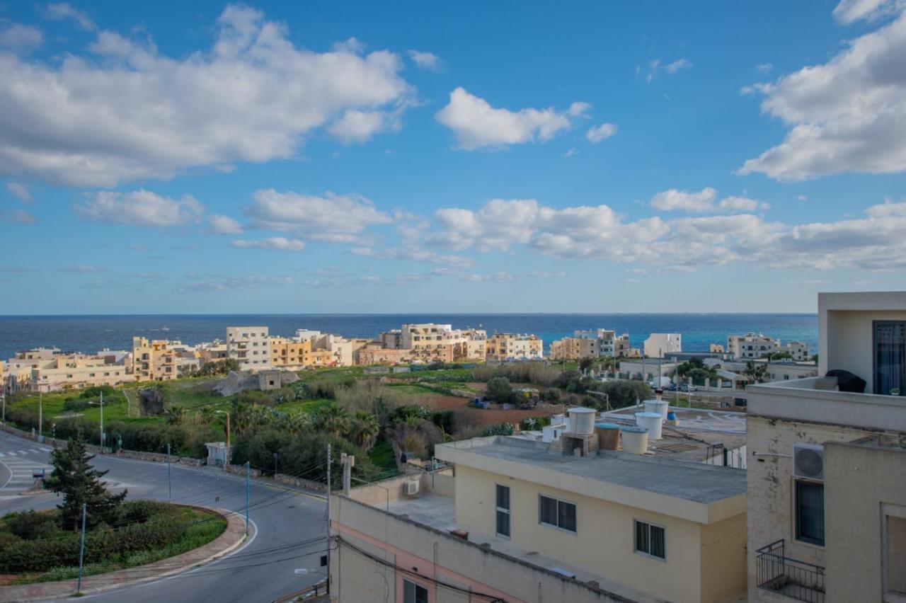 Kernice Penthouse With Sea And Country Views Of Xghajra Apartment Exterior photo